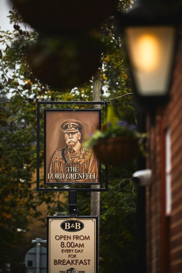 Bed and Breakfast The Lord Grenfell Maidenhead Esterno foto The Lord Grenville pub
